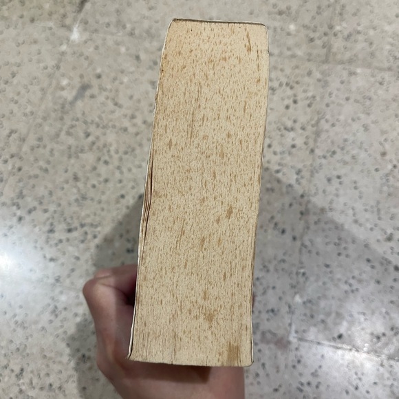 Beautiful Creatures Book - Picture 3 of 6